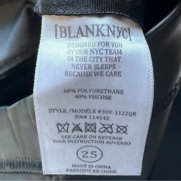 Blank NYC Women's Faux Leather Pull On Legging - Picture 6 of 8